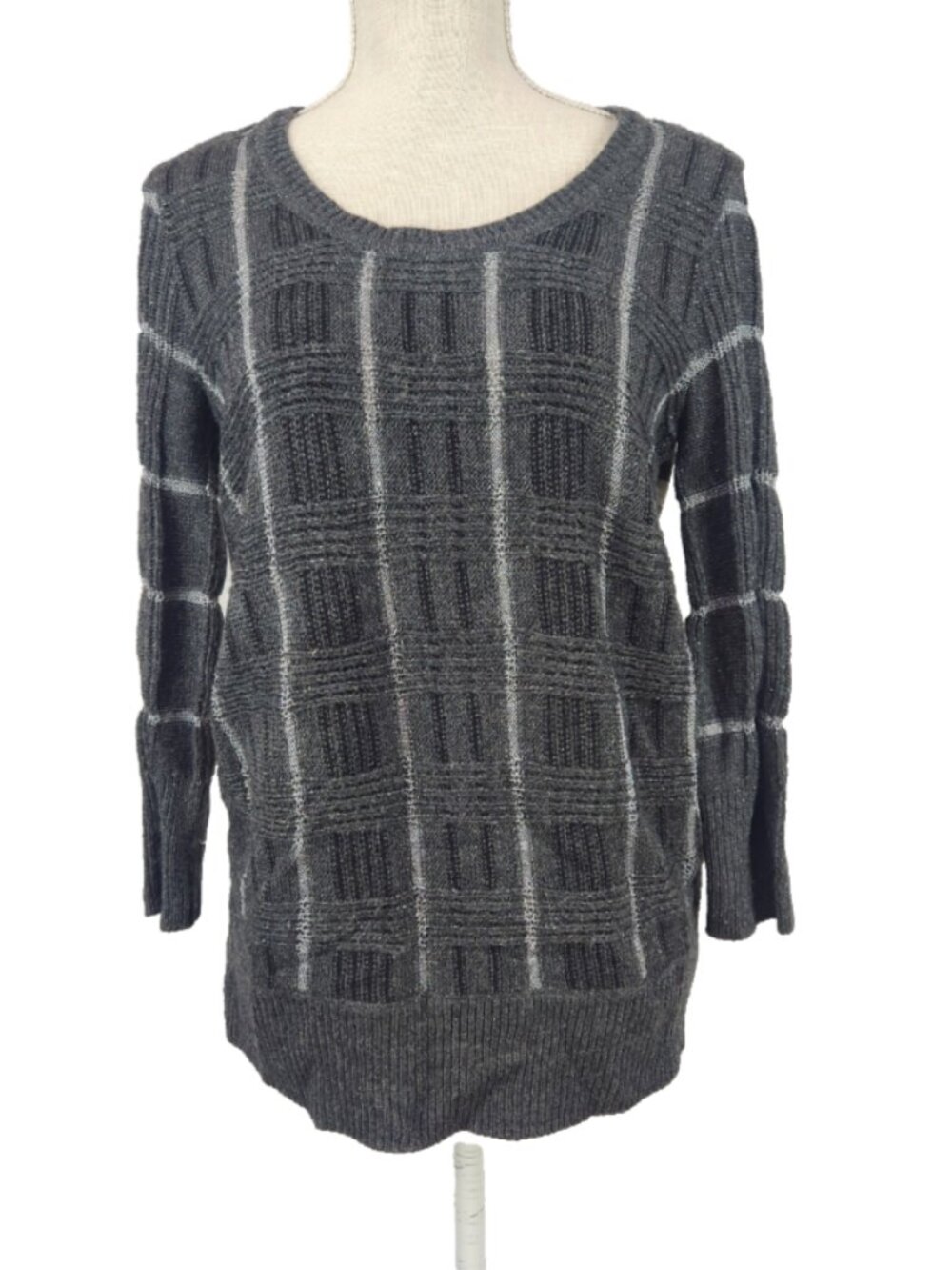 Simply Vera Vera Wang Gray Silver Sweater Shirt Women's M Floral Long Sleeve